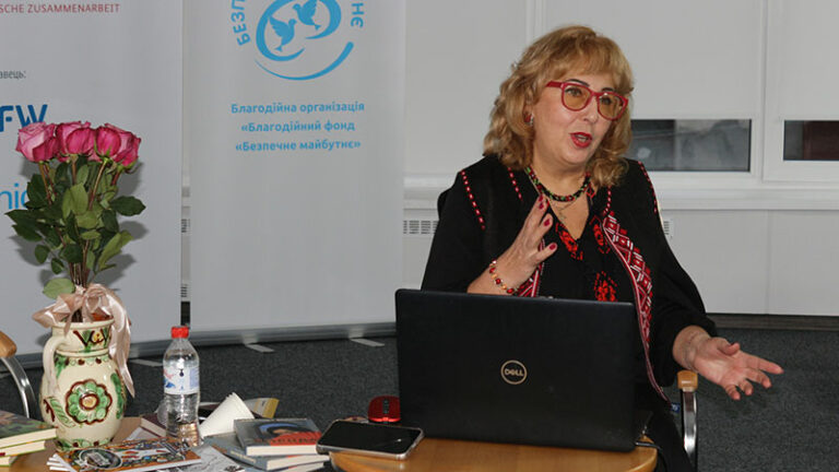 Три Віктора