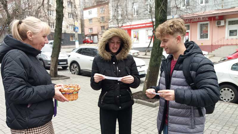 Ви зараз переглядаєте День зустрічі птахів
