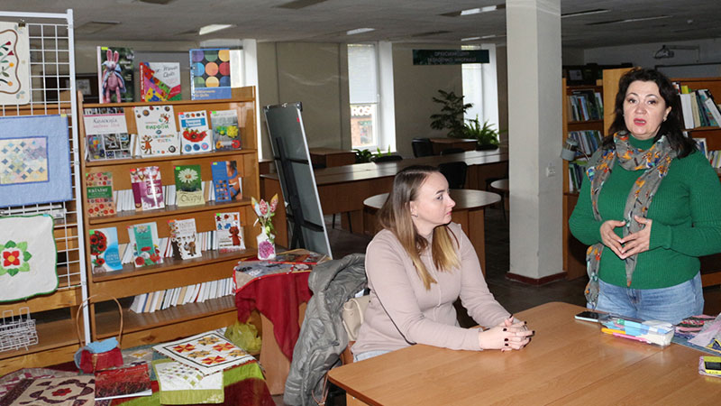 Ви зараз переглядаєте Творчий печворк «Соняшники Перемоги» від Людмили Чистякової