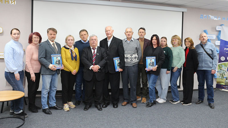 Ви зараз переглядаєте Світлини його життя