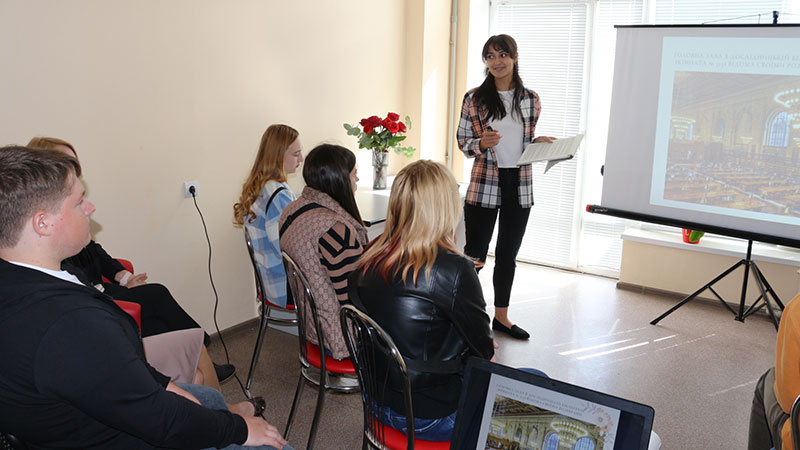 Ви зараз переглядаєте Віртуальна подорож до Нью-Йоркської публічної бібліотеки