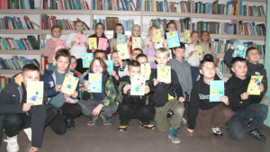 Детальніше про статтю Свято радості, творчості та дитячих мрій у бібліотеці до Дня захисту дітей