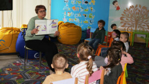 Детальніше про статтю Дитинство, прочитане вголос