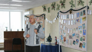 Детальніше про статтю Зимові історії під ялинкою