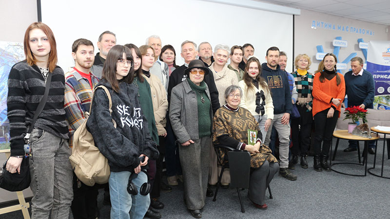 Ви зараз переглядаєте Його творчість – його зброя