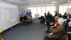 Детальніше про статтю «Я малюю не мертвих, я малюю живих»