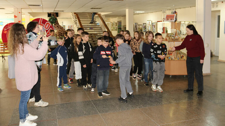 Як у бібліотеці шукали дорогу до Великодня